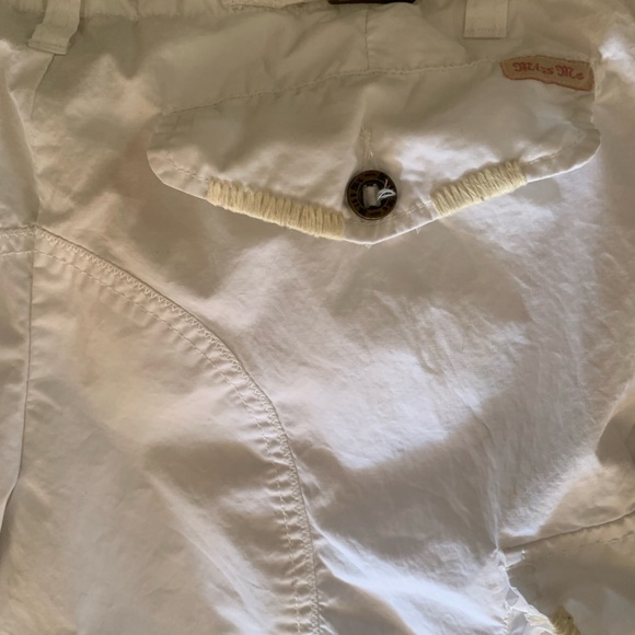 Miss Me Cotton Cargo Style Capris w Eyelet Trim - Picture 7 of 14